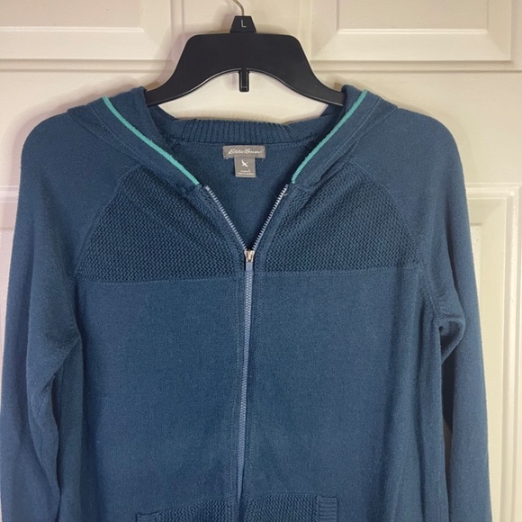 Eddie Bauer hooded‎ cardigan with zipper in Green. - Picture 2 of 6